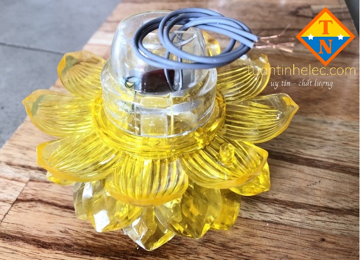 1 Cặp Đầu hoa sen thờ cúng bàn thờ # đèn thờ # da nang