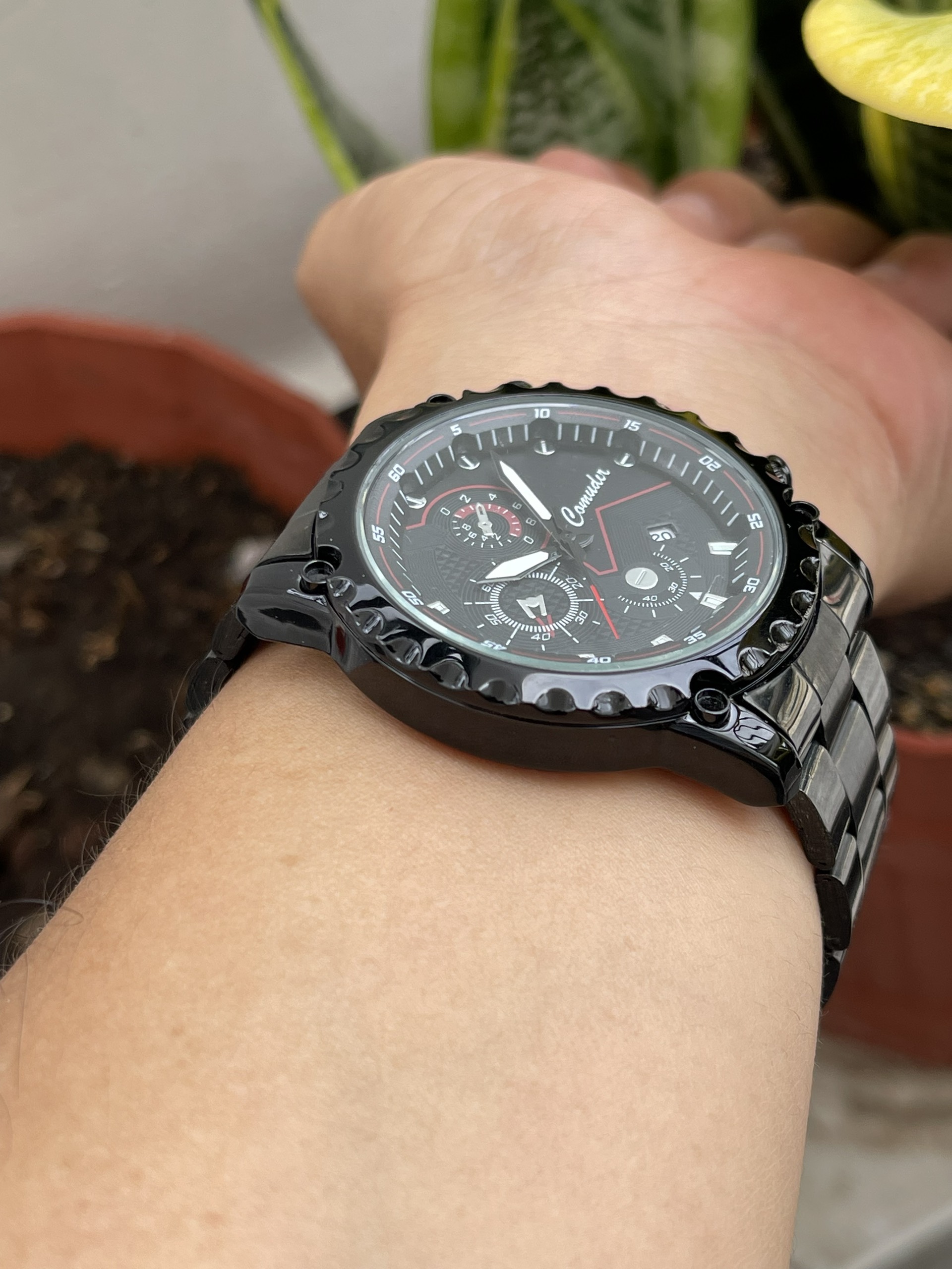 Đồng hồ nữ Rado vỏ đá kính saphia Thụy Sĩ chạy pin hàng Si