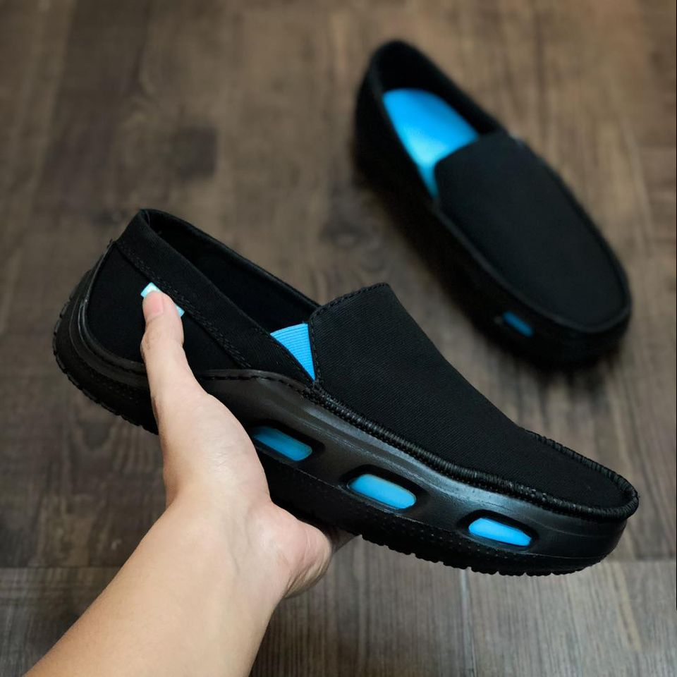 GIÀY VẢI CROCS TIDELINE CANVAS CHO NAM MÀU ĐEN
