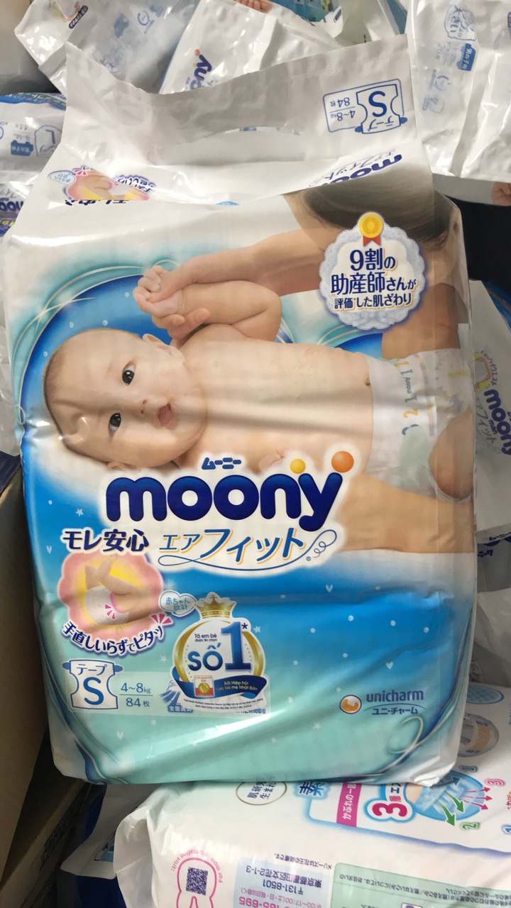 Tã dán Moony