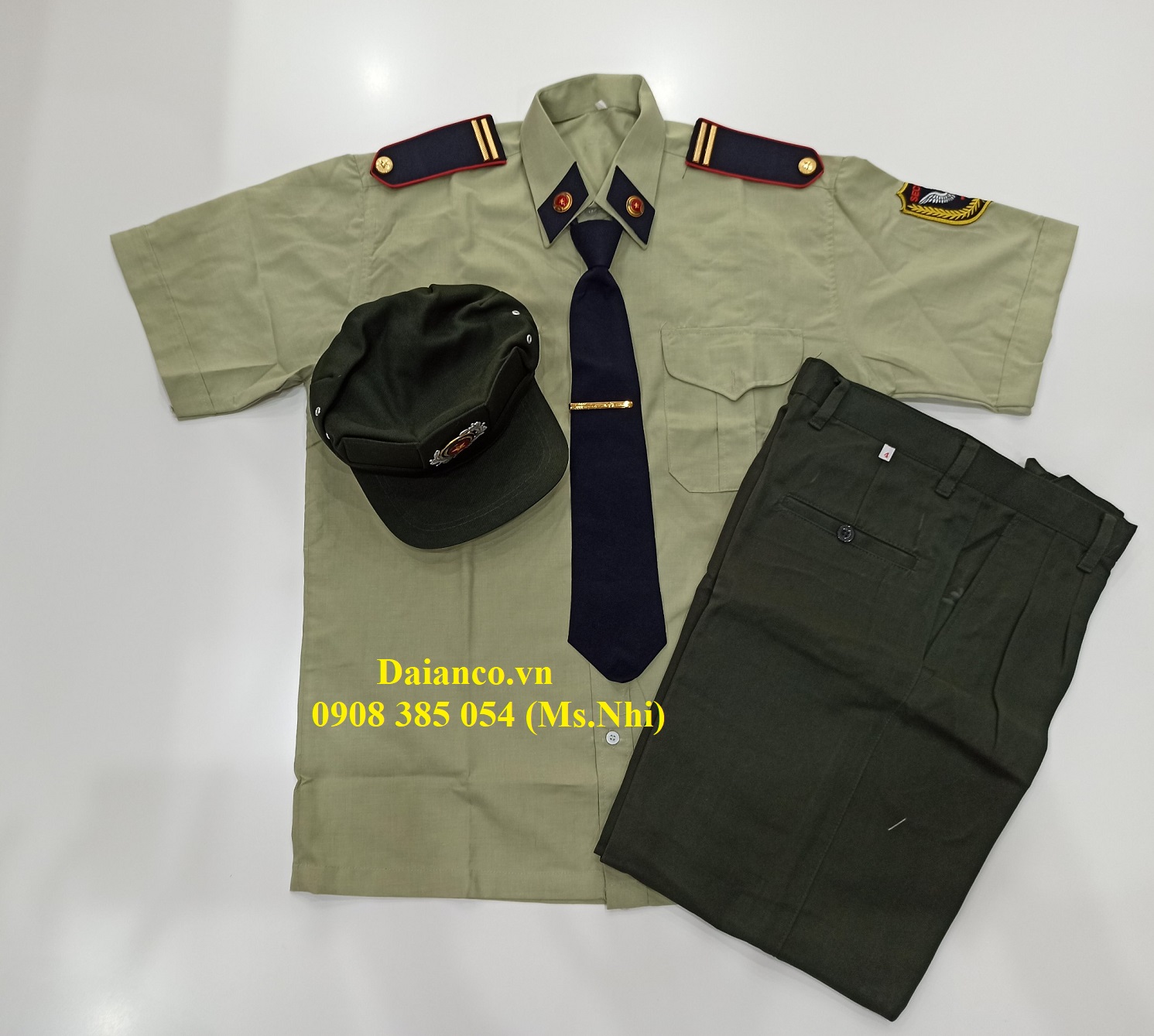 Combo đầy đủ quần áo phụ kiện của nhân viên bảo vệ, nhân viên an ninh- Hình thật