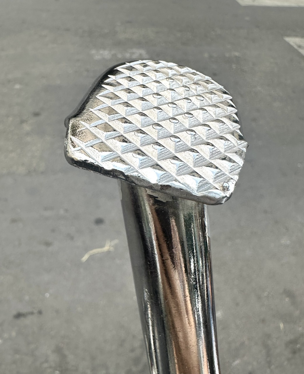 ĐẠP THẮNG XE CHALY ( CÁC ĐỜI )