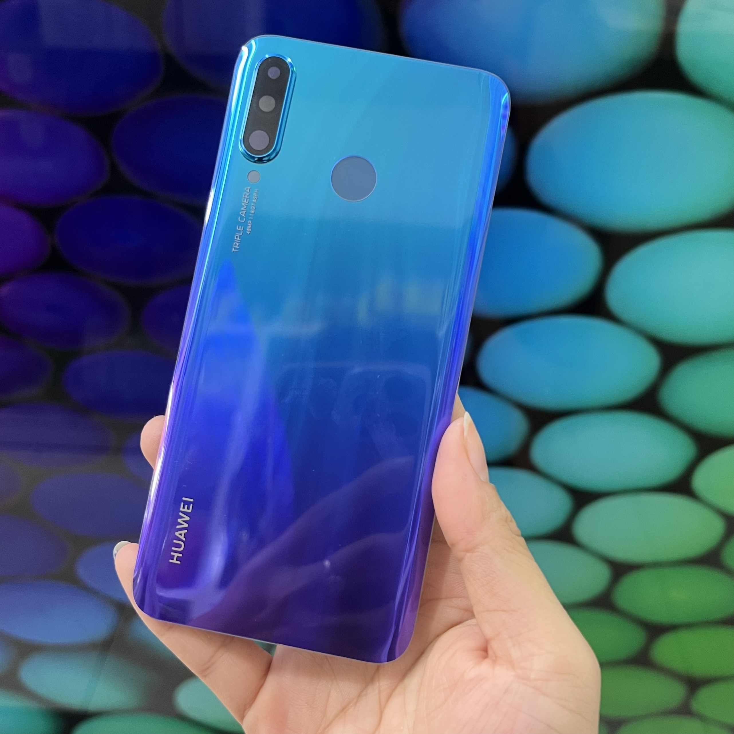 Nắp lưng Huawei P30 Lite (liền kính camera)