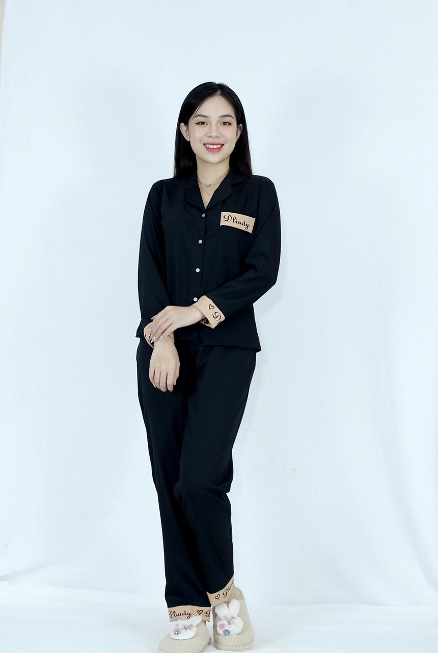 Bộ đồ bộ Pijama MÀU ĐEN QUẦN DÀI TAY DÀI PHA CHỮ siêu lụa  - Thoải Mái Nhẹ Nhàng co giãn nhẹ