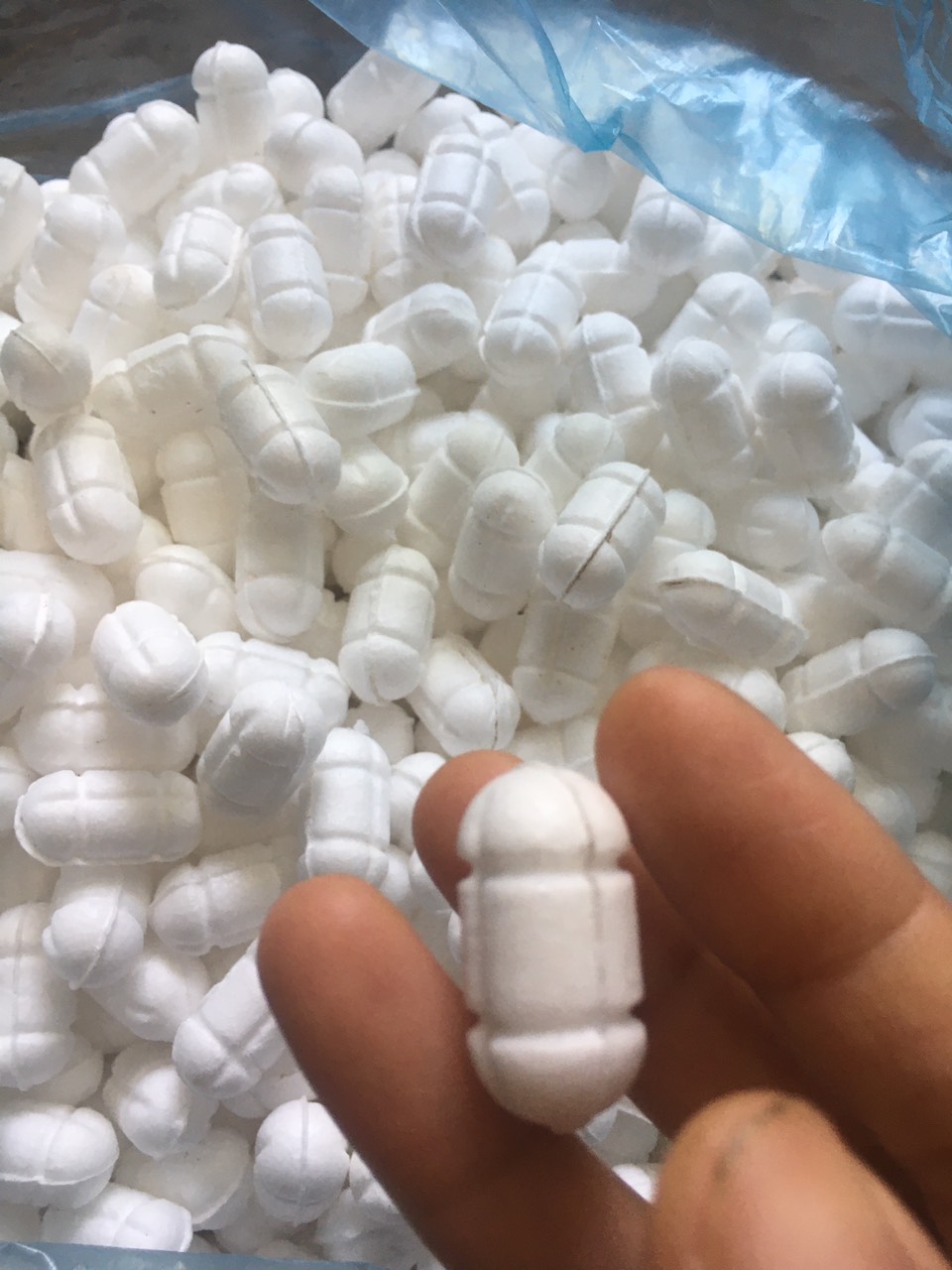 phao quả loại nhỏ 150 quả( phao cứng)