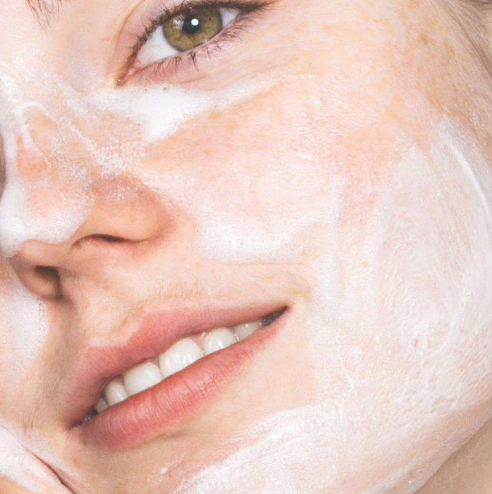Sữa rửa mặt MANYO Pure And Deep Cleansing Foam