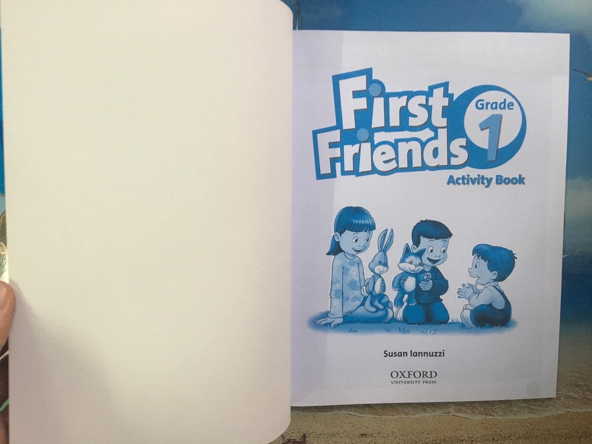 Bộ First Friends 1 (2 sách + CD)