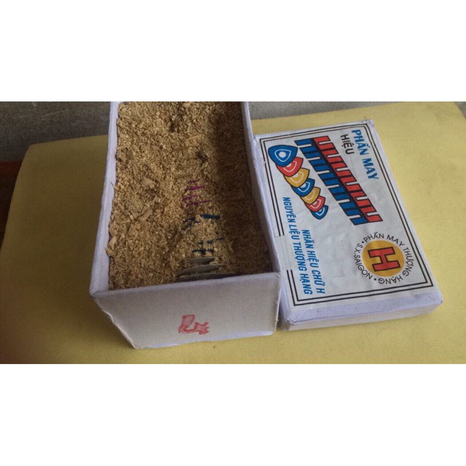 Phấn may 4 màu