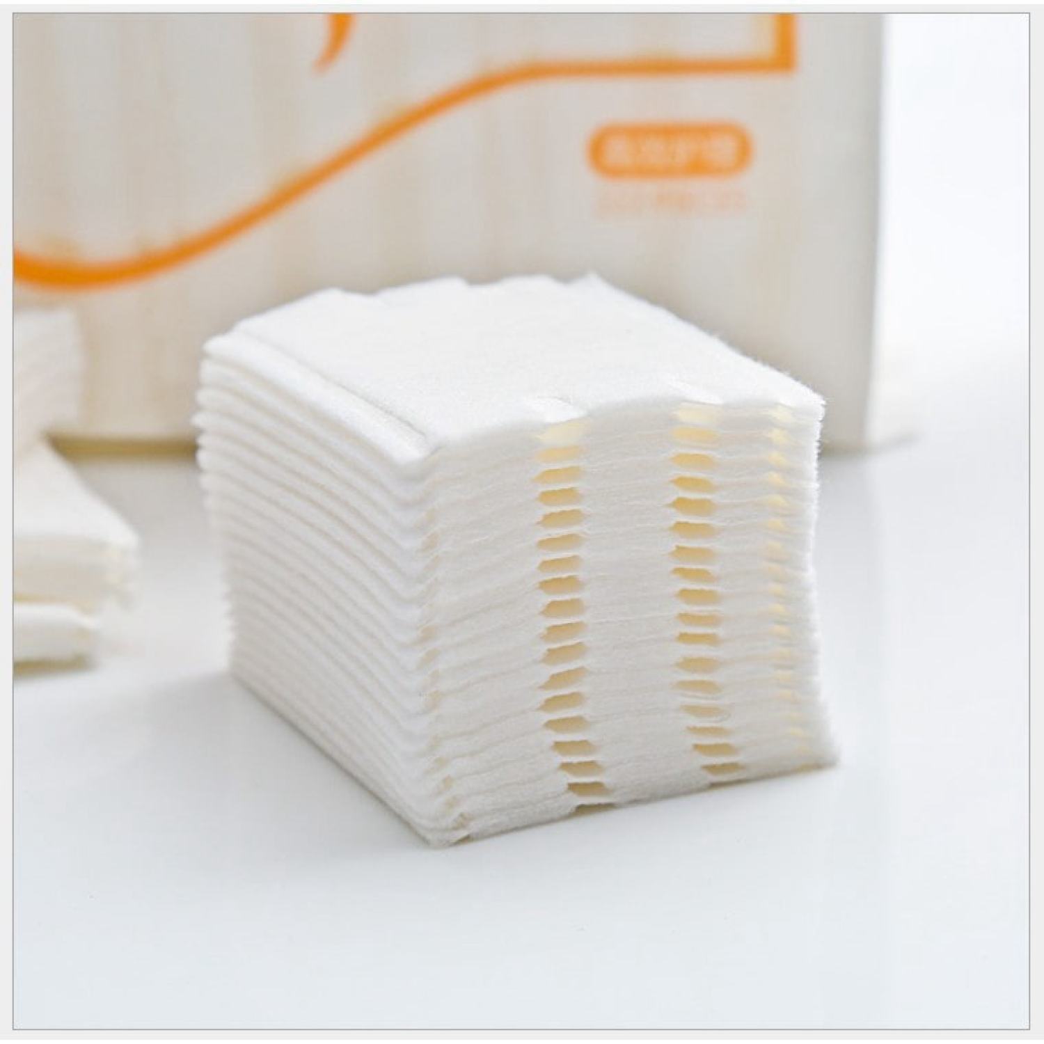 Bông Tẩy Trang Cotton Pads NOVSET Thiết Kế 3 Lớp Túi Gồm 222 Miếng Siêu Mềm Mịn
