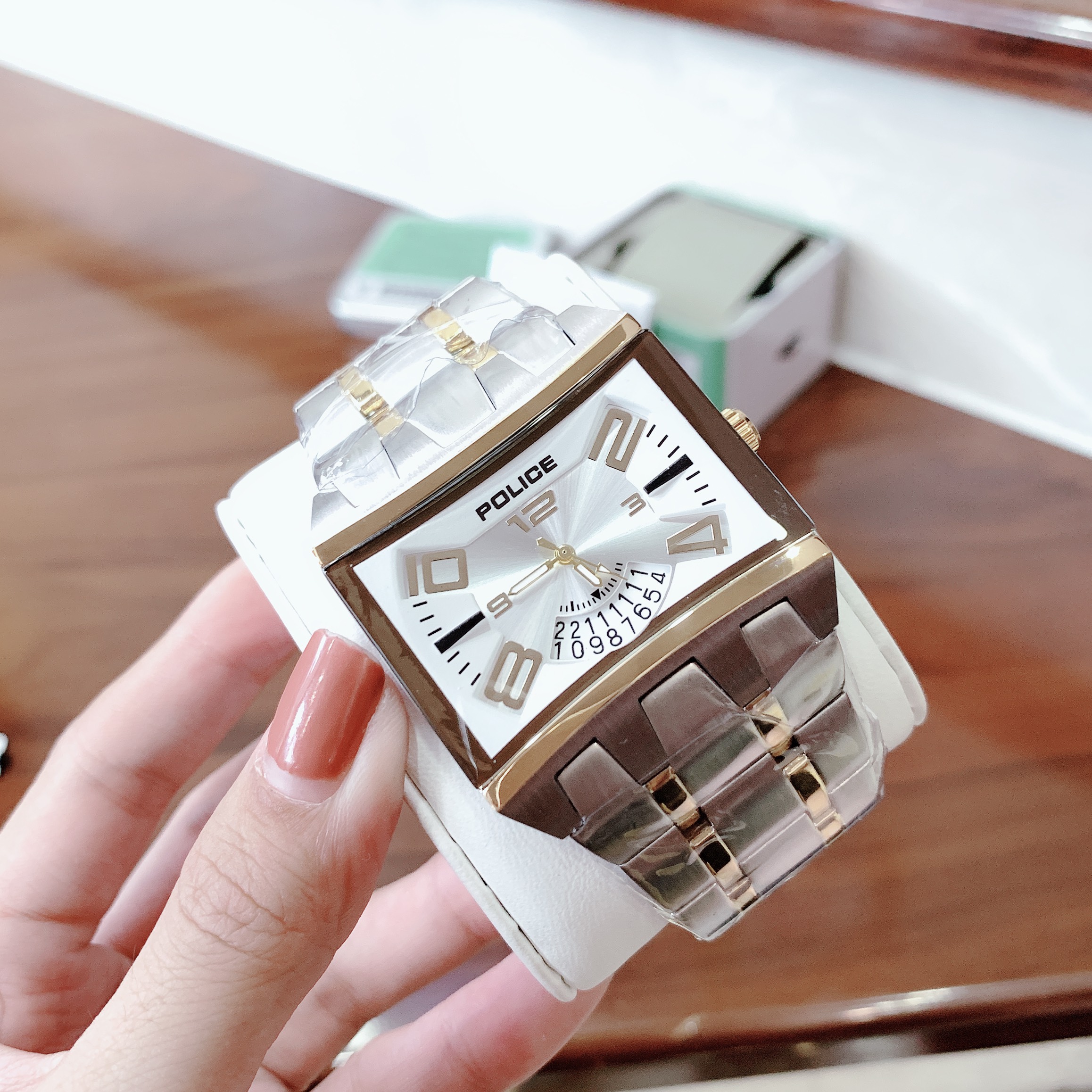 [1991Watch] Đồng Hồ Nam Thời Trang Poli PL12079- Size 43x30mm - Dây Thép - Đồng Hồ Đeo Tay Máy Pin - Chống Nước