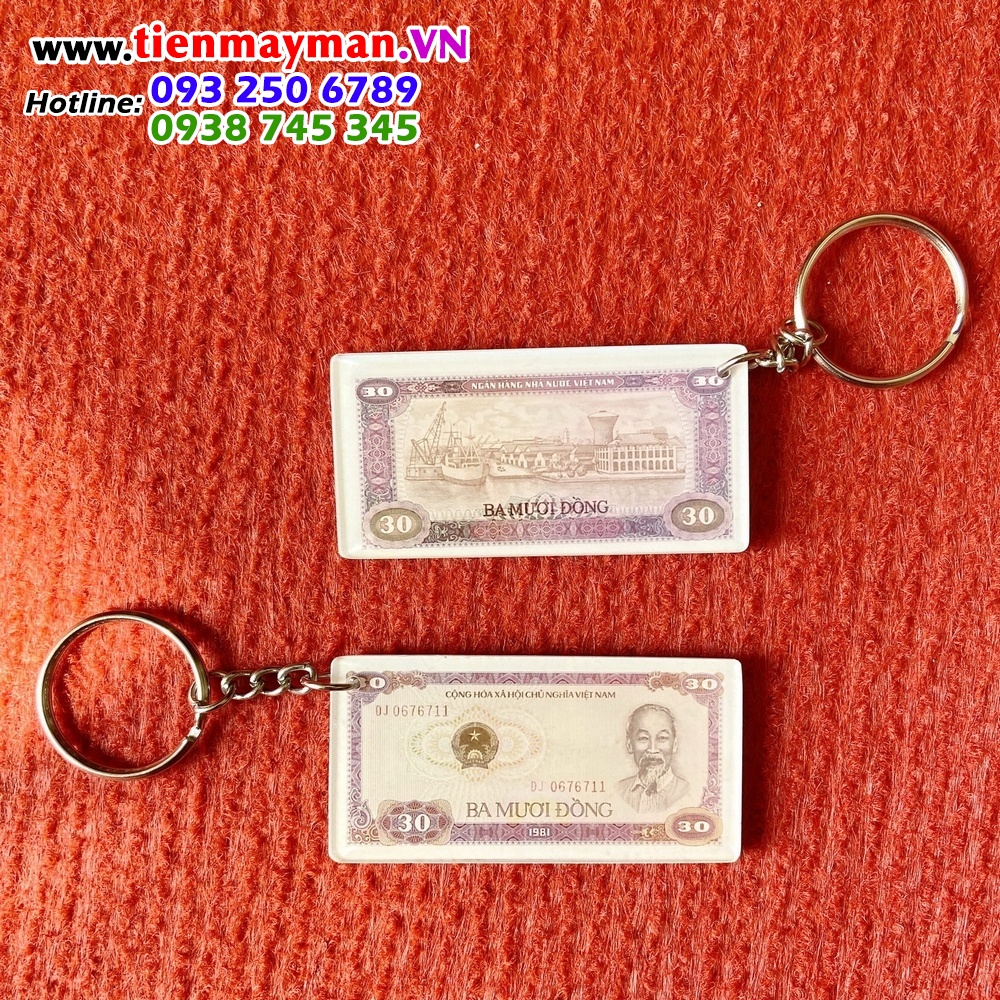 Móc khóa treo balo hình tiền xưa - 30 đồng bến nhà rồng 1981