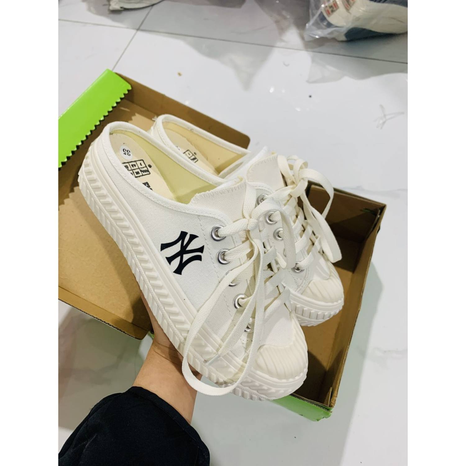 ✅[ ẢNH THẬT ]✅ SỤC NY TRẮNG SIÊU HOT size 35-39 * 👟👟