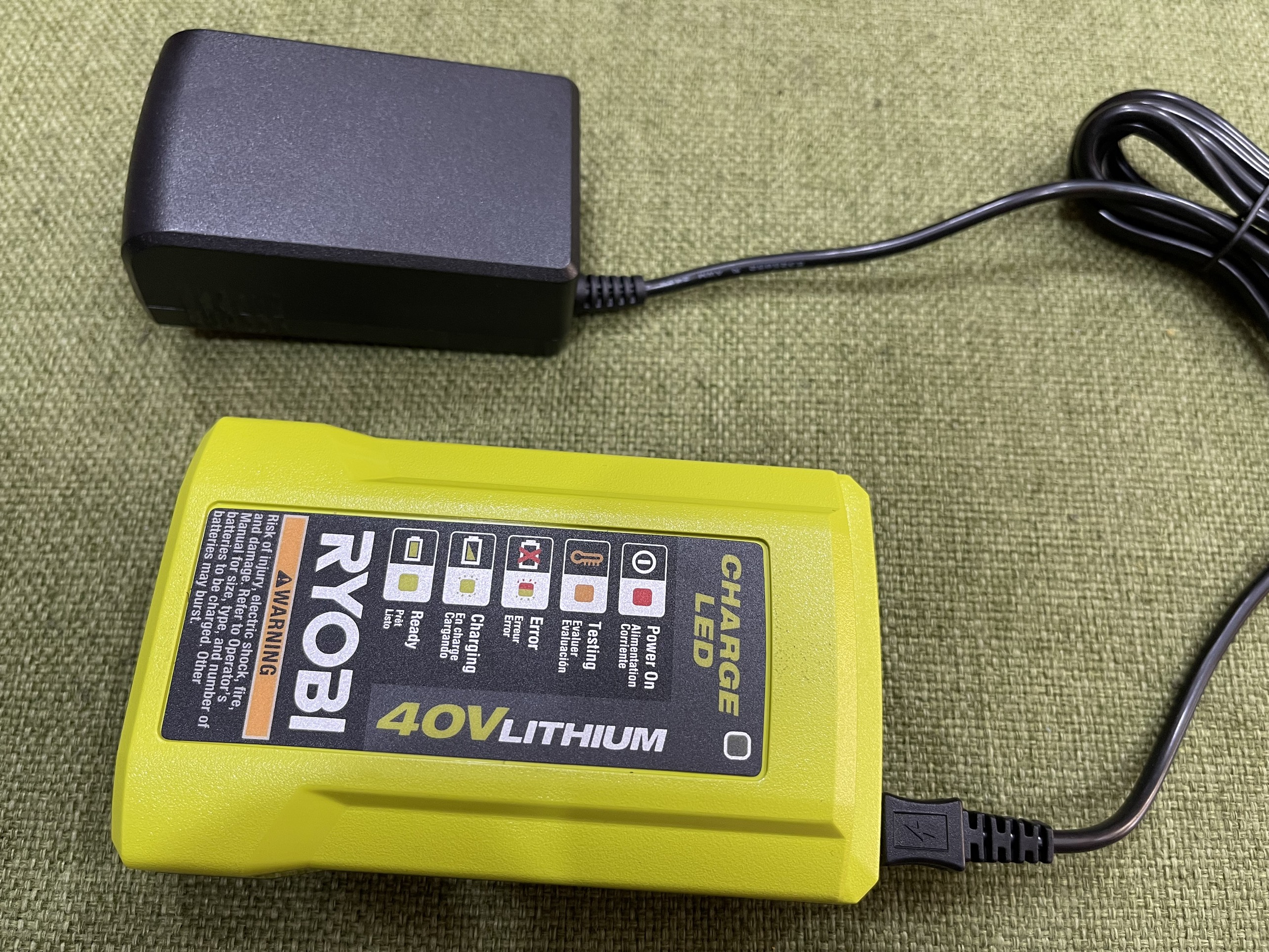 Sạc ryobi 40v op404 120v