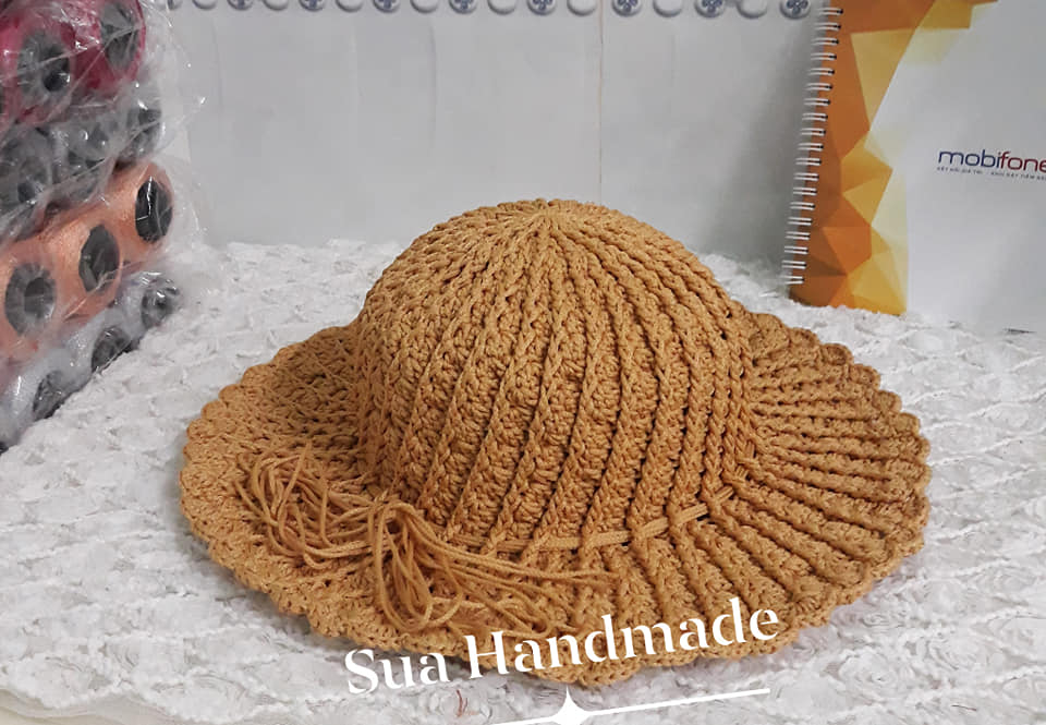 Nón handmade chất liệu sợi dệt Việt Nam