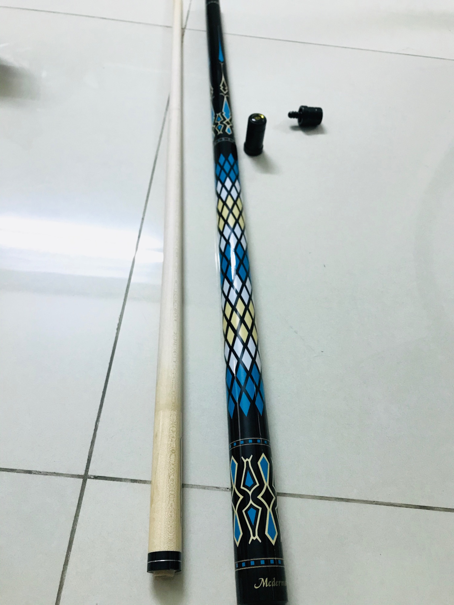 Cơ bida Mcdermott líp tặng kèm combo