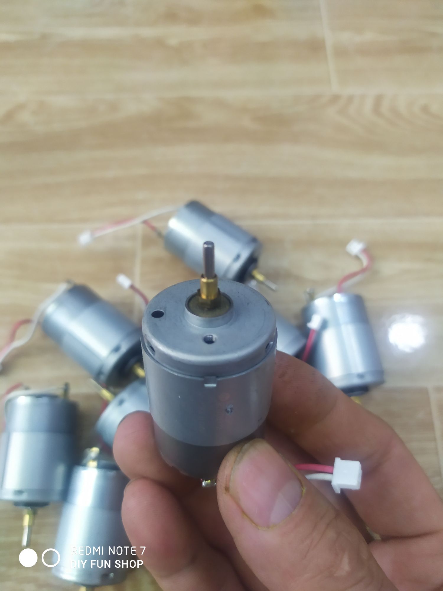 DC motor RS385PH 24v 10,500rpm Like New