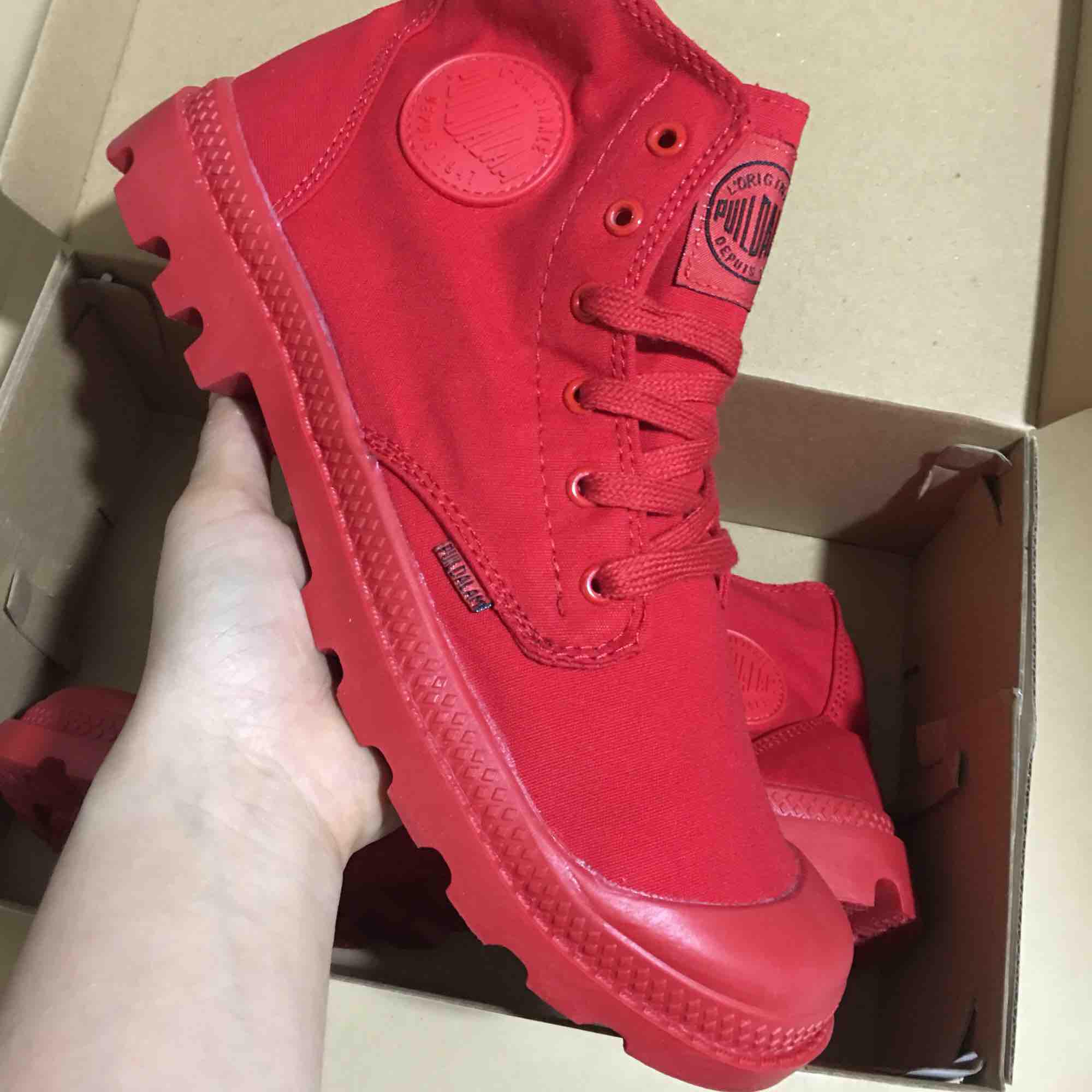 Giày thể thao palladium ĐỎ size 36->43 (TẶNG HỘP)