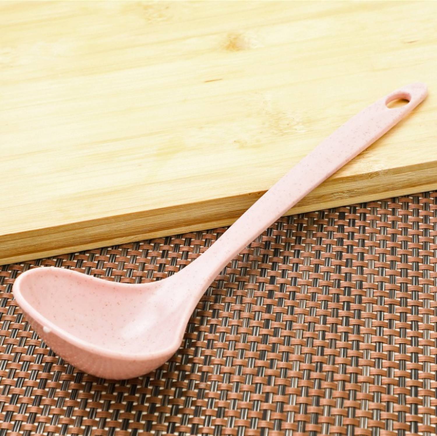 058 Vá múc canh lúa mạch nhiều màu