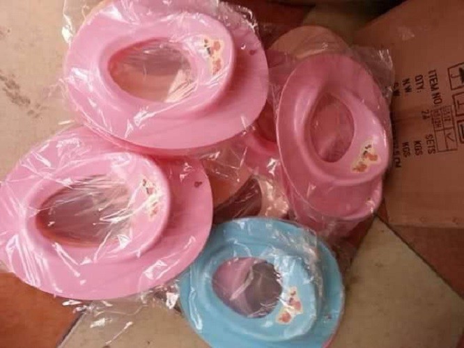 [HCM]Miếng lót bồn cầu thu nhỏ cho bé