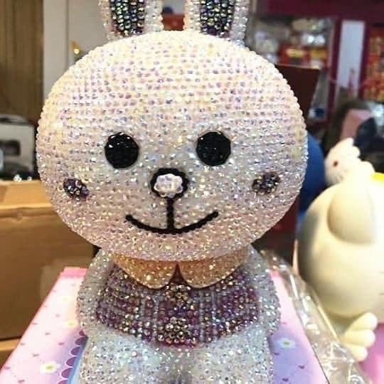 gấu đính đá hello kitty, thỏ, pokemon