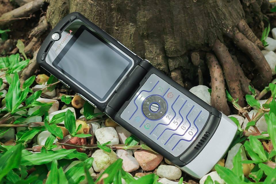 Motorola Razr V3i Nắp Gập