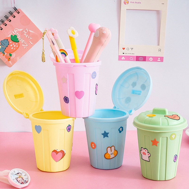 Thùng rác mini để bàn cắm bút đựng đồ