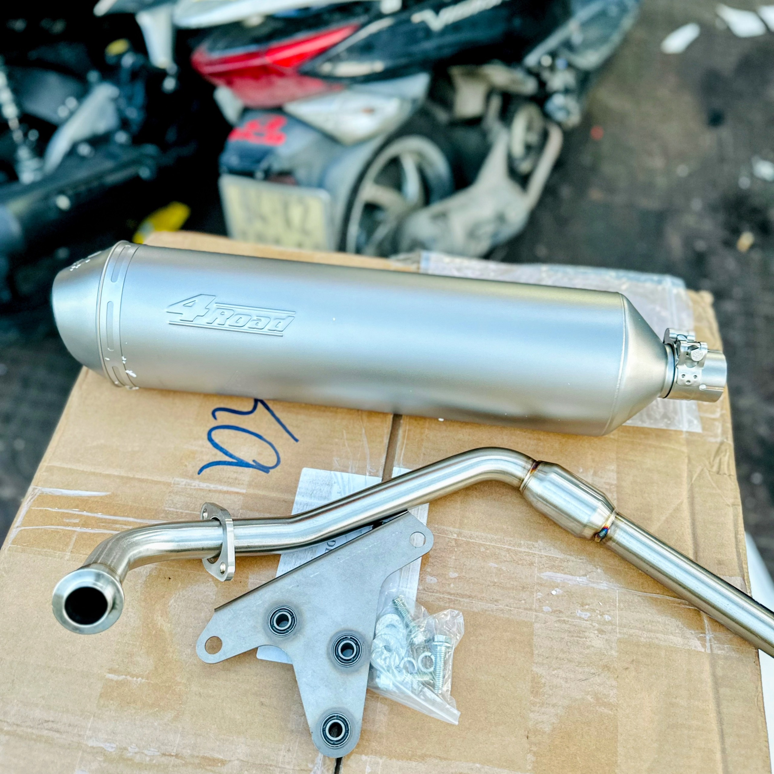 Pô xe 4Road hàng Loại 1 luôn cổ và Pát các dòng xe