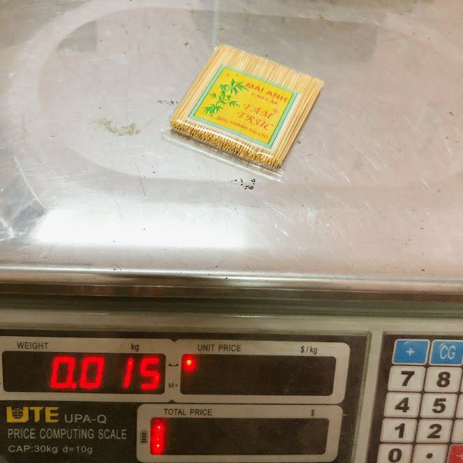 Bịch Tăm xỉa răng tiệt trùng 15 gram ( khoảng 100 cây)