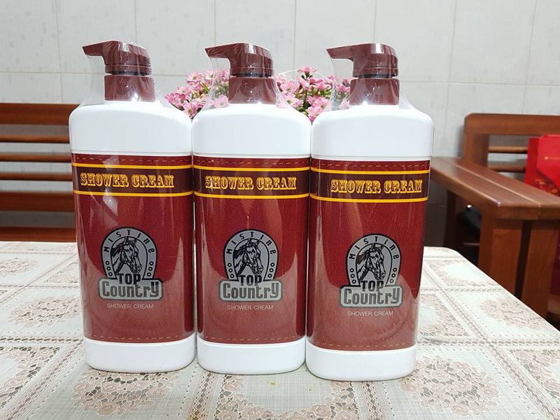 [HCM]Sữa Tắm Ngựa Top Country 500ml Trắng Da  siêu thơm
