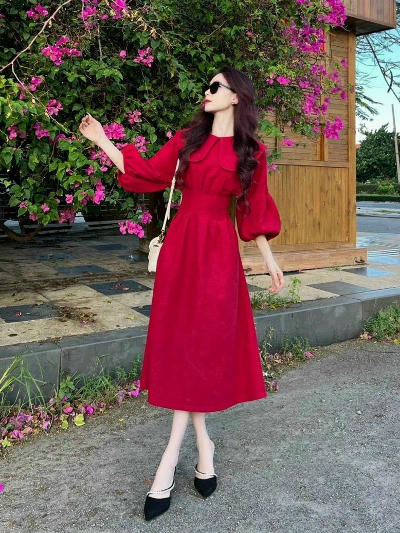 Đầm Xòe Tay Dài Xếp Ly Eo Thanh Lịch