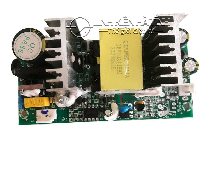 Mạch nguồn loa kéo 15v 10a mạch nguồn 15v10a mới zin loa kéo