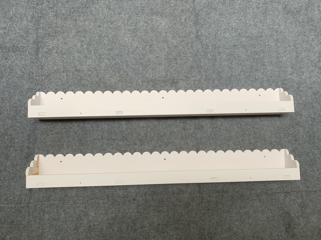 Kệ Nail treo tường - Kệ sơn móng tay gỗ nhựa chống nước bộ 3 thanh ngang 80cm (Trắng)