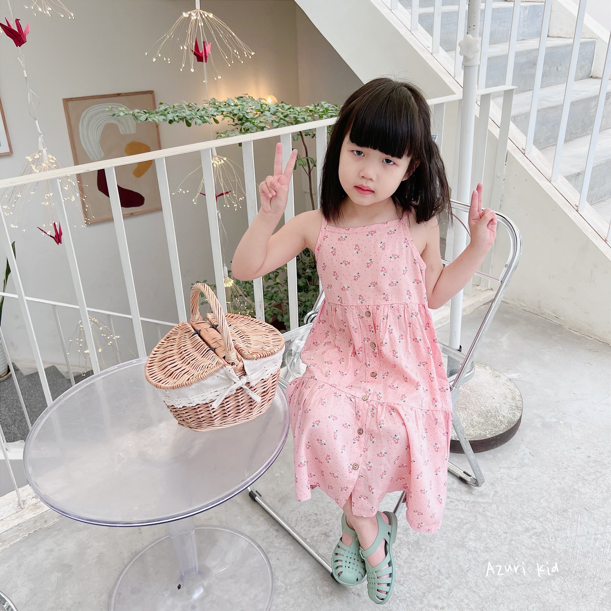 Đầm maxi 2 dây mùa hè dành cho bé gái