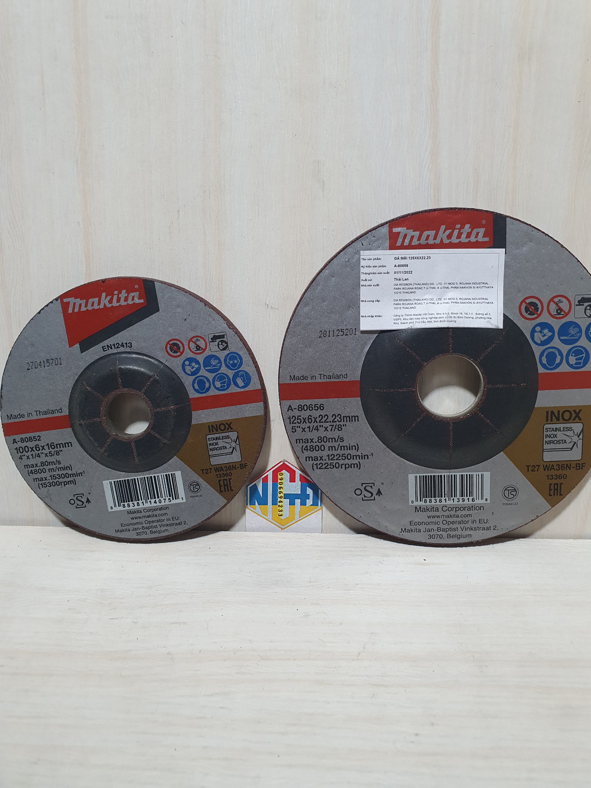 Đá mài cho inox 125 x 6 x 22.23mm makita a-80656 /100x6x16 makita a-80852