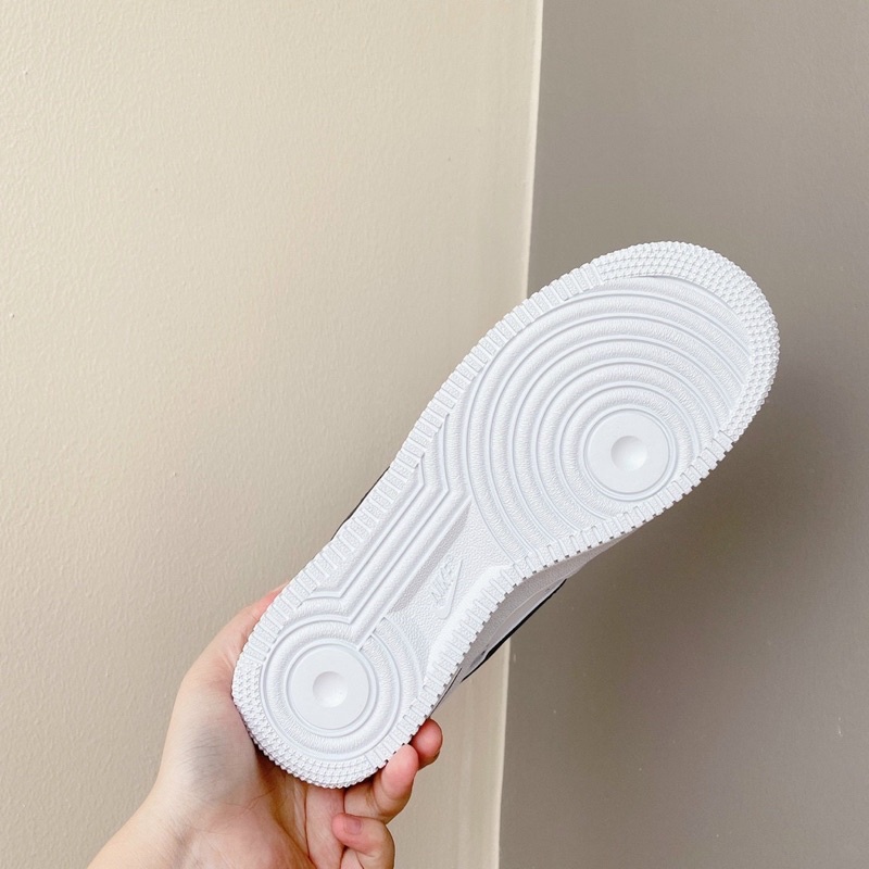 Giày AF1 vạch đen cao cấp ( full box + free ship )
