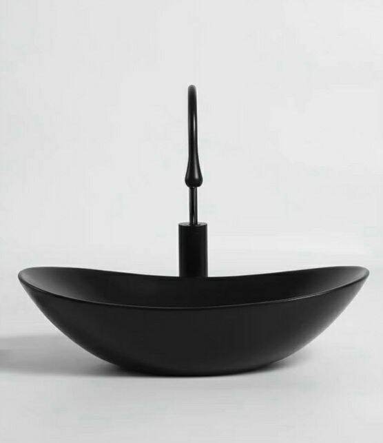 Lavabo thuyền cao cấp. Giá gốc 3400000đ.