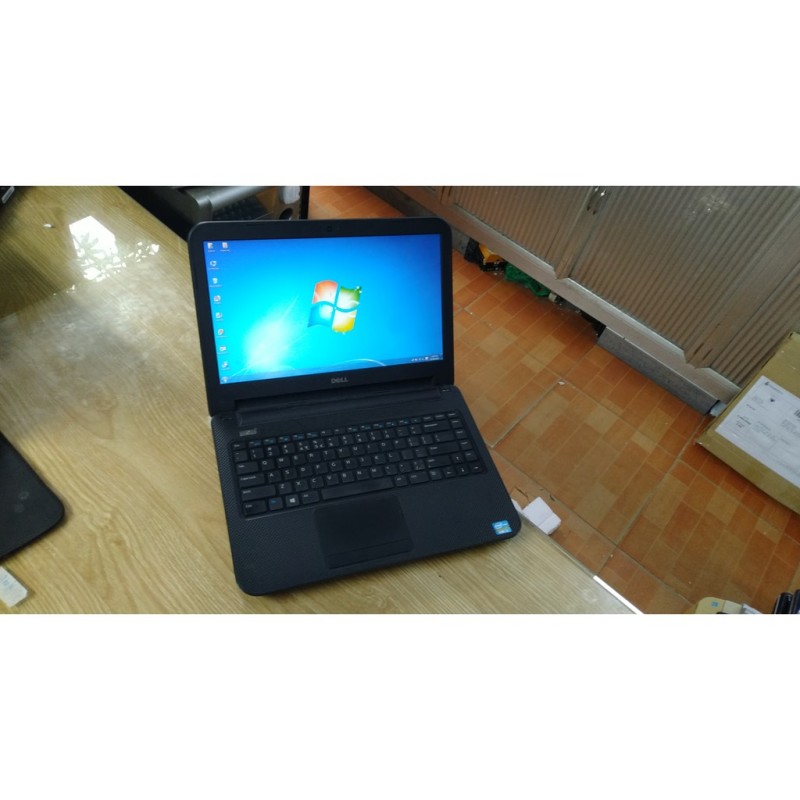 Laptop Dell Vostro 2421 chip core i3 2375m RAM 2GB ổ 500 vỏ Vân Kim Cương chống xước