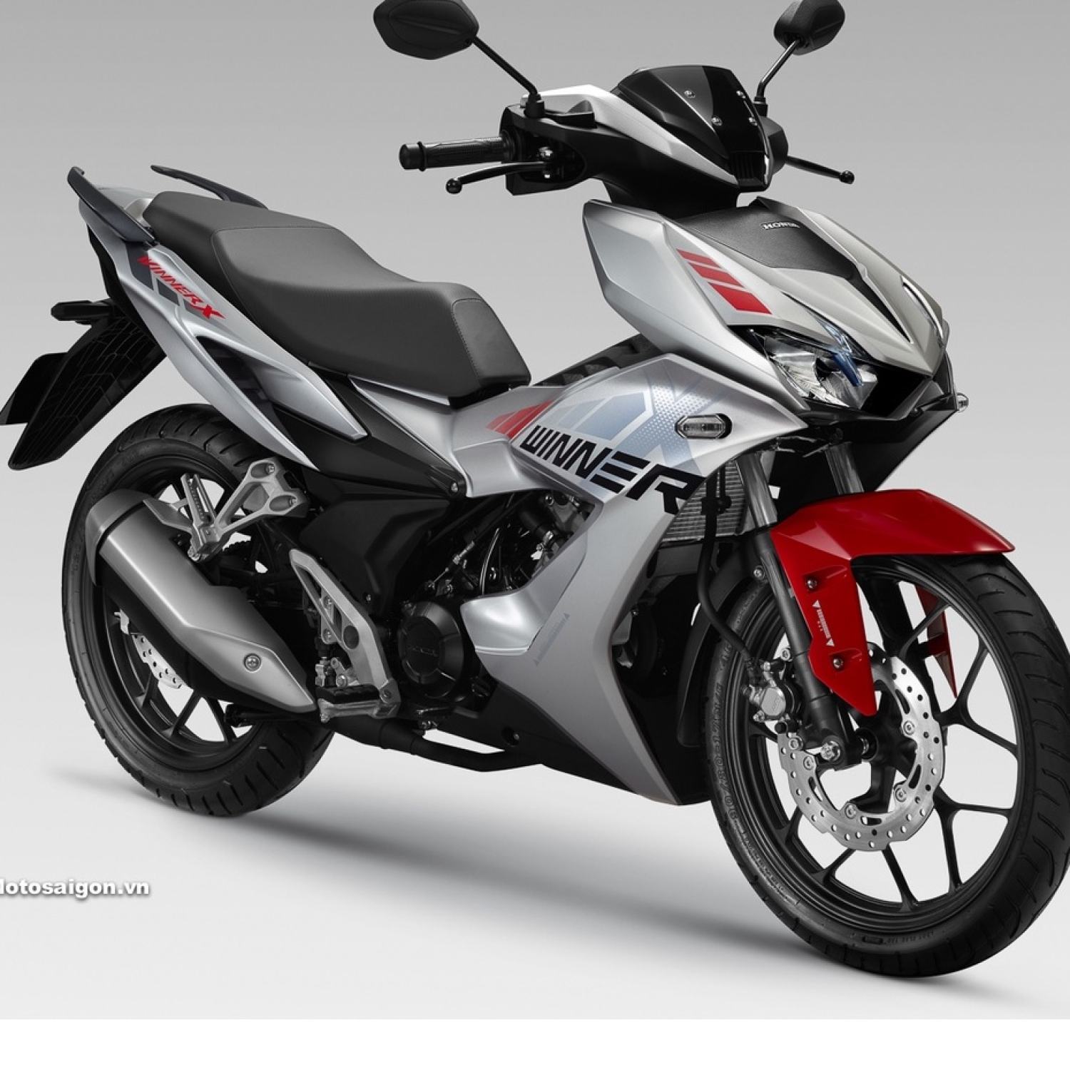 Trm Rời Winner X Xám Bạc Zin 2021