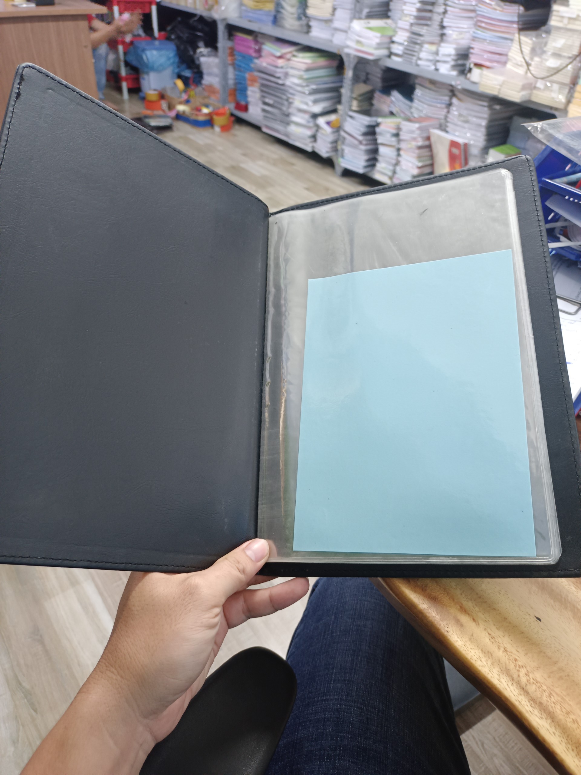 BÌA 10 LÁ MENU GỖ CAO CẤP 2031 (20*30CM)