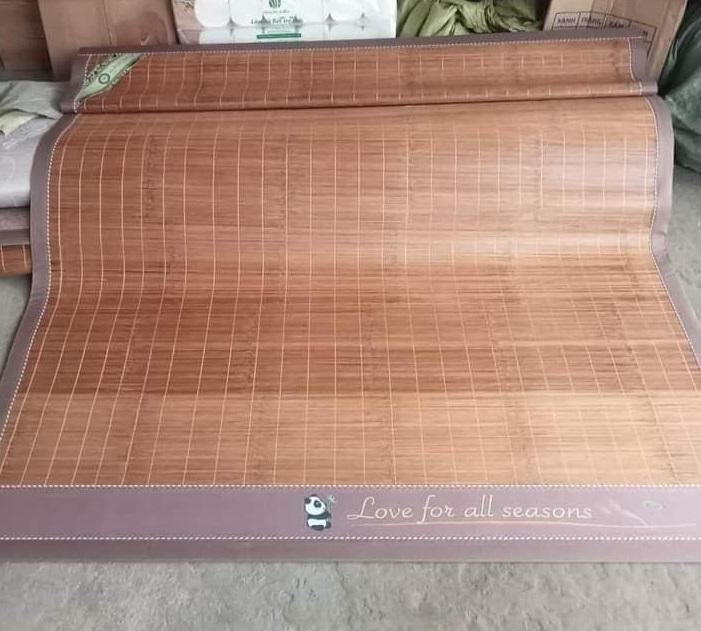 Chiếu trúc chiếu tre mộc chiếu trúc gập đôi mặt vân gỗ viền lụa đủ cỡ nằm mát lạnh