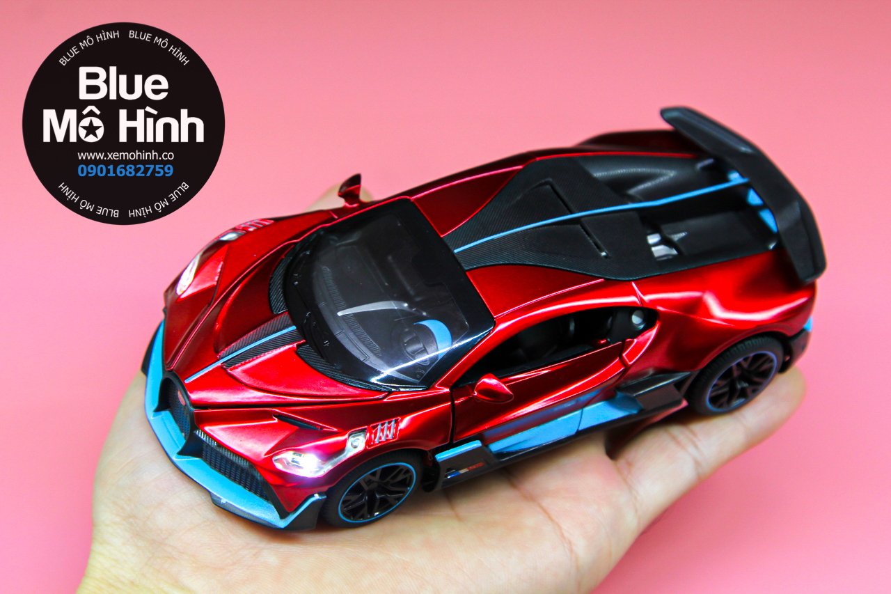 Xe mô hình Bugatti Divo MT 1:32