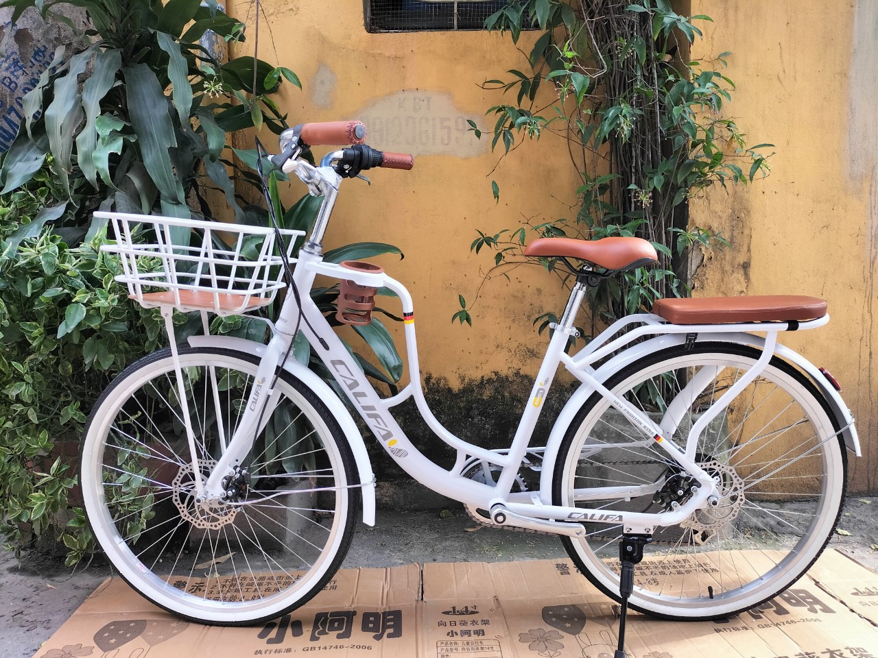 XE ĐẠP MINI CÓ ĐỀ CALIFA HÀNG ĐẸP SIZE 26 - NHẬP KHẨU CHÍNH HÃNG