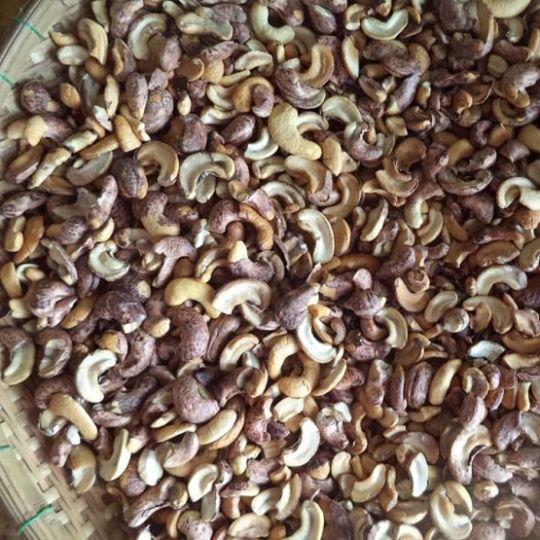 1KG Hạt Điều Vỡ Nguyên Vỏ Lụa