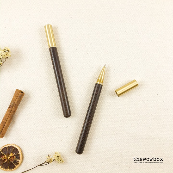 [Quà tặng bạn nam] THE NOBLE BOX – SỔ DA, BÚT GỖ, KẸP SÁCH