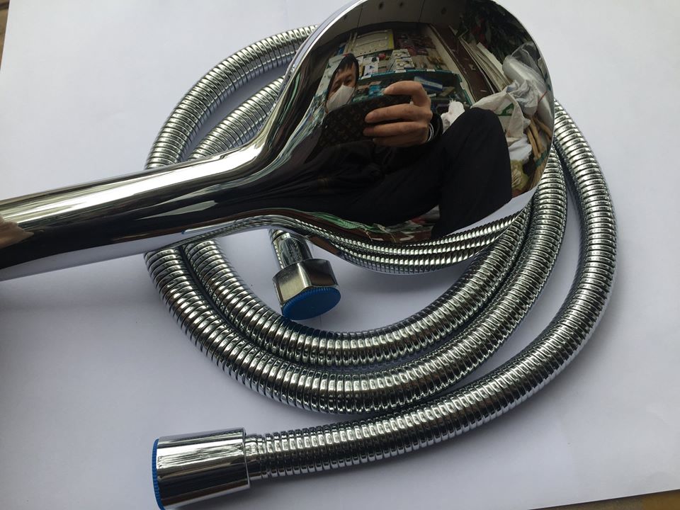 Dây + bát sen tăng áp tiết kiệm nước