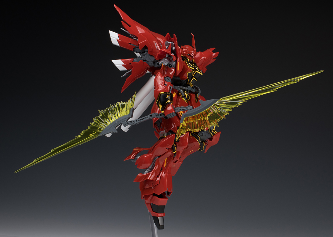 Mô hình Gundam Bandai RG Sinanju