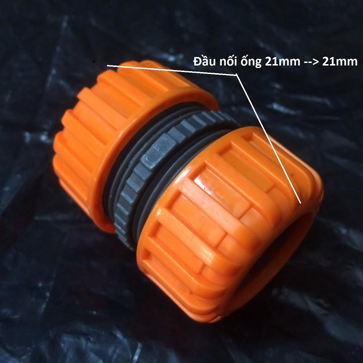 It is orange. Connecting the 21mm water pipe to 21mm, is used to two 21mm water pipe. 632