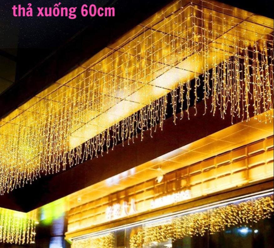 Đèn led mành 60cm rũ 60cm cực đẹp,dây đèn chớp rèm mưa 60cm thả 60cm sáng vàng,led rèm 60cm 60 sợi thả 8 chế độ nháy trang trí cực đẹp sân vường ban công tường quán và trước cổng
