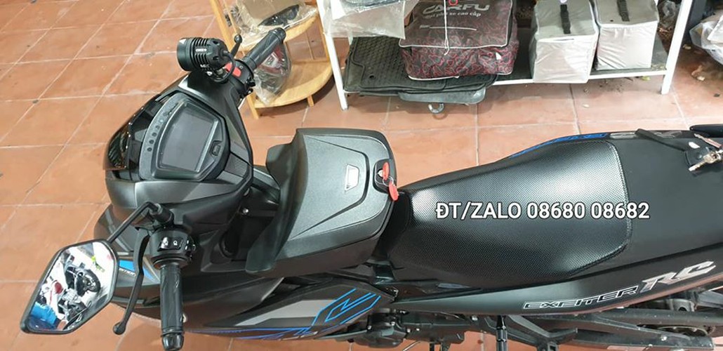 THÙNG GIVI G10N CHO EX150