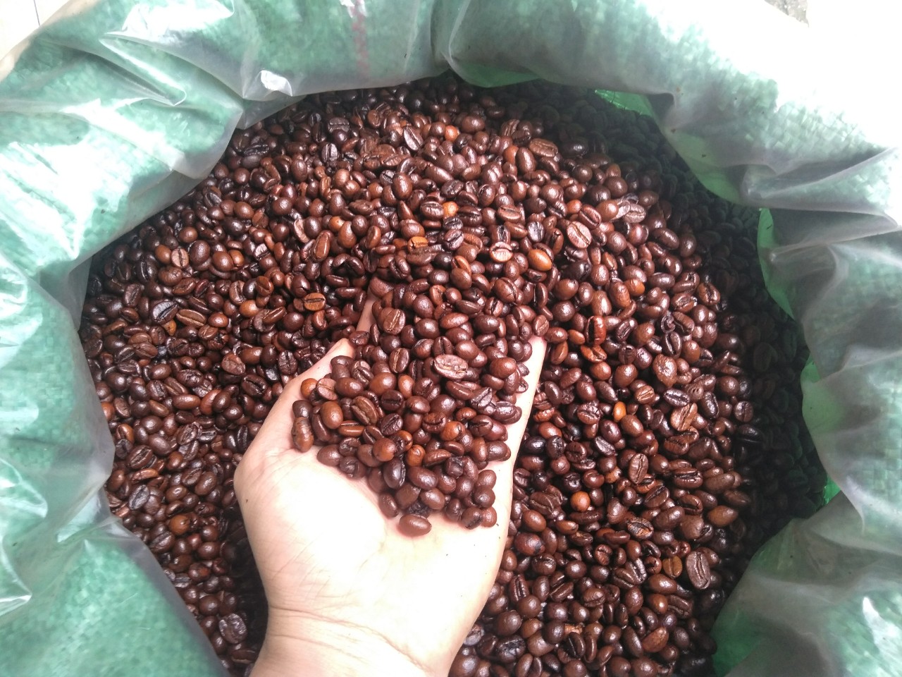Cà phê rang bơ pha phin gói 100g